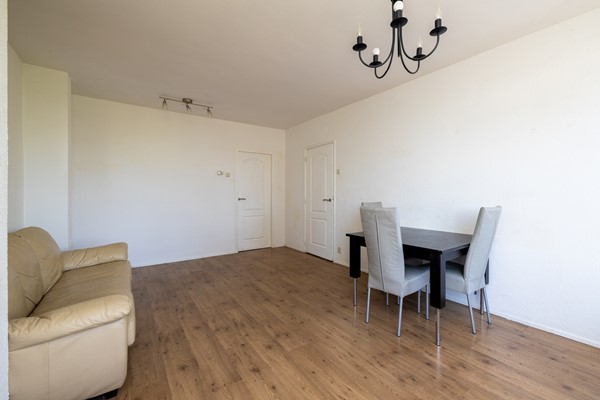 Medium property photo - Van der Waalsstraat 26, 3132 TM Vlaardingen